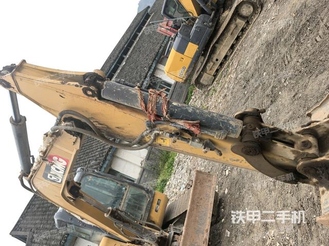 大臂整體?右側(cè)(工作和回轉(zhuǎn)裝置) 大臂整體?右側(cè)(工作和回轉(zhuǎn)裝置)