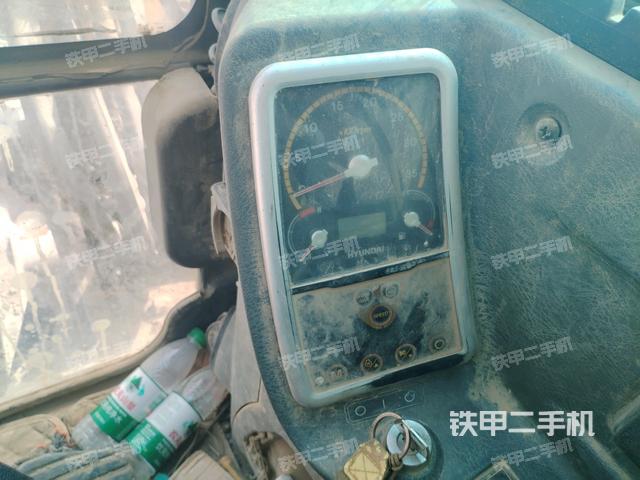 顯示屏?(駕駛室部分) 顯示屏?(駕駛室部分)