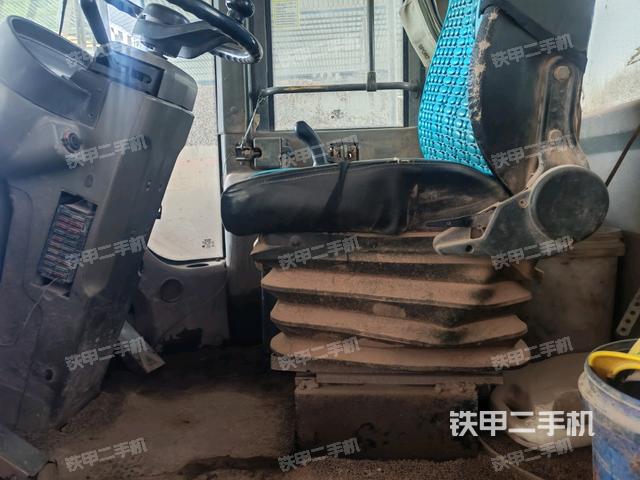 駕駛室頂部 外（駕駛室部分）