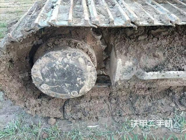 單側(cè)履帶整體（整機外觀）