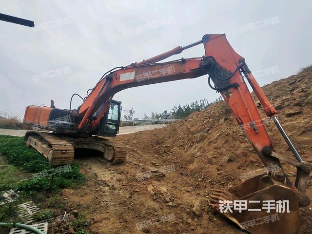 右前45(整機外觀) 右前45(整機外觀)