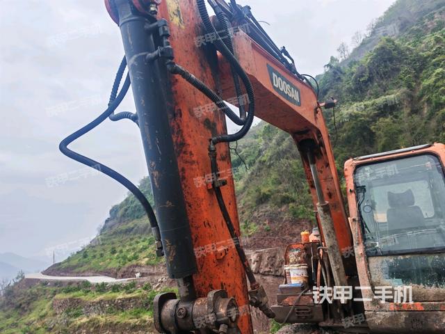 鏟斗45度（工作和回轉(zhuǎn)裝置）