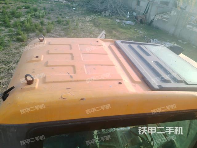 駕駛室頂部俯視（上車部件）