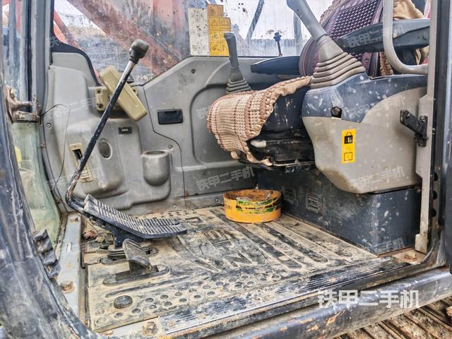 小時表(駕駛室部分) 小時表(駕駛室部分)