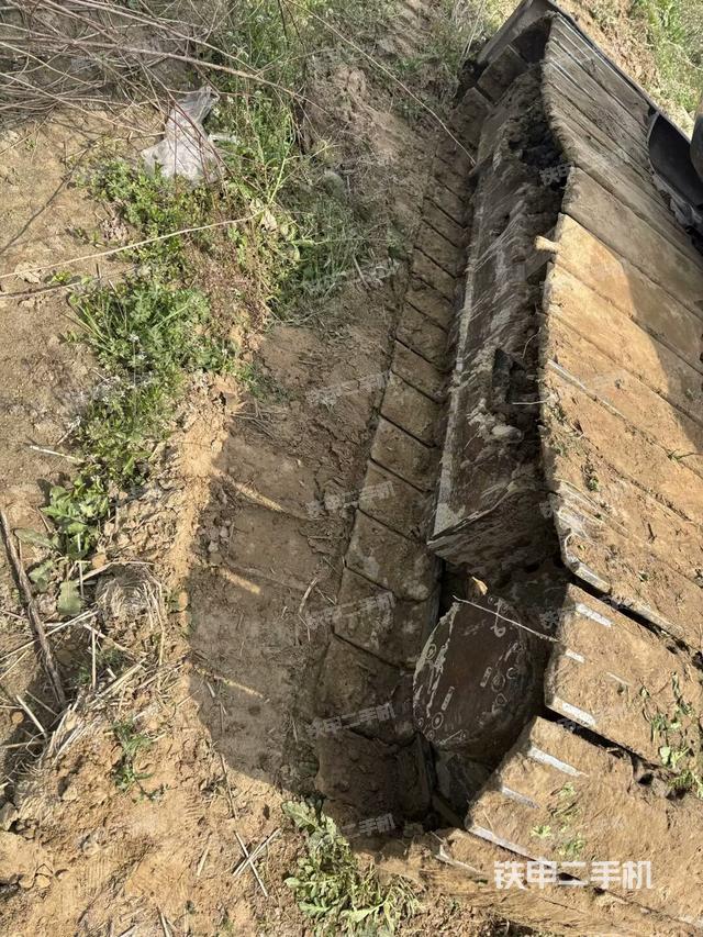 右托鏈輪+鏈筋(行走機(jī)構(gòu)) 右托鏈輪+鏈筋(行走機(jī)構(gòu))