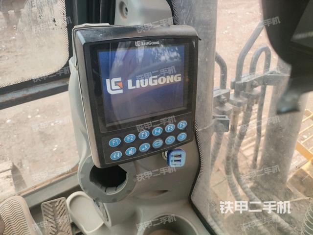 顯示屏?（駕駛室部分）