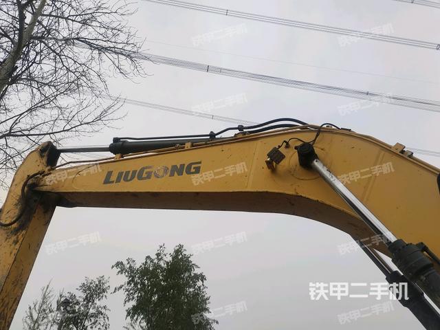 小臂整體右前（工作和回轉(zhuǎn)裝置）