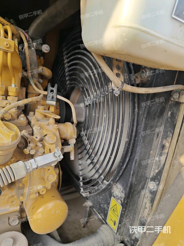 水箱+風(fēng)扇特寫（上車部件）