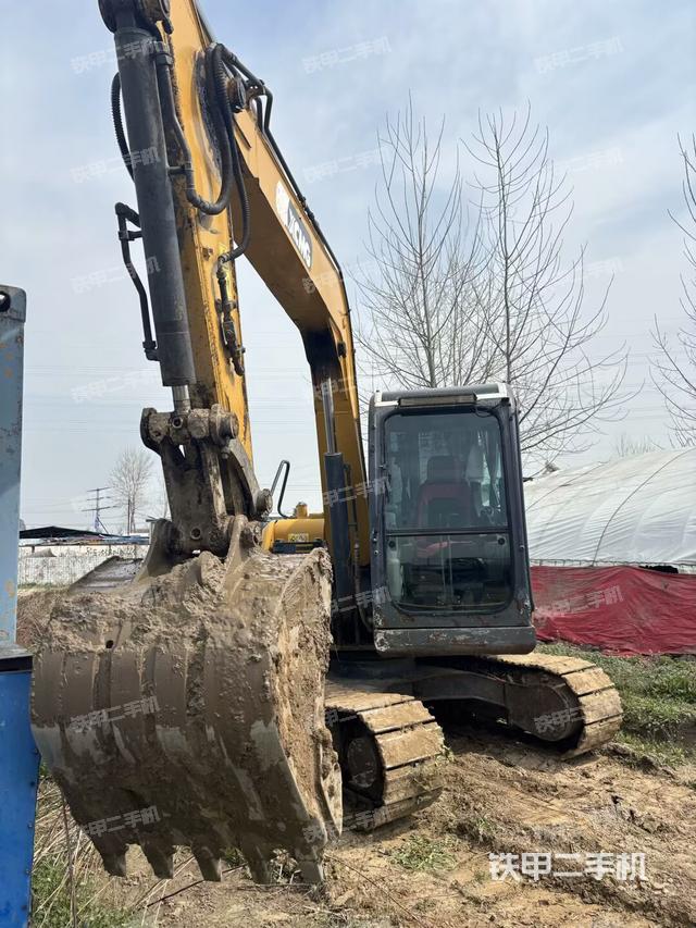 右前45(整機(jī)外觀) 右前45(整機(jī)外觀)