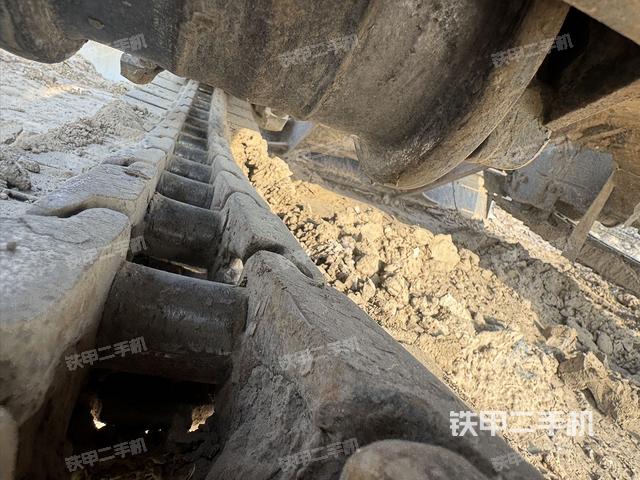 右導(dǎo)向輪(行走機(jī)構(gòu)) 右導(dǎo)向輪(行走機(jī)構(gòu))