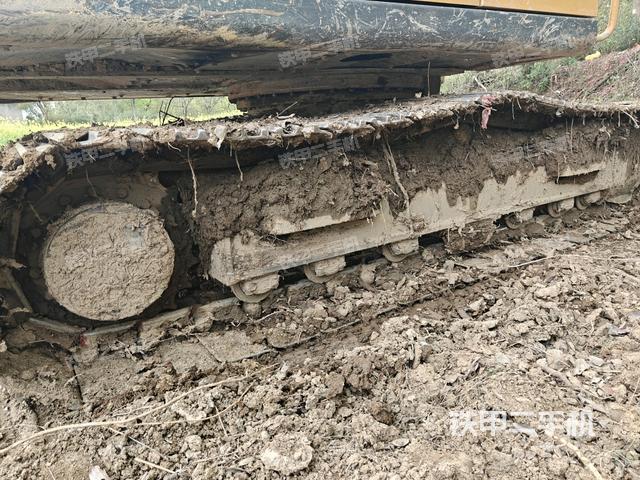 左導(dǎo)向輪（行走機(jī)構(gòu)）