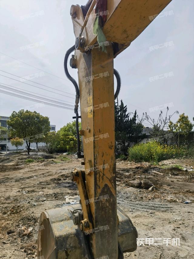 小臂整體左后（工作和回轉(zhuǎn)裝置）