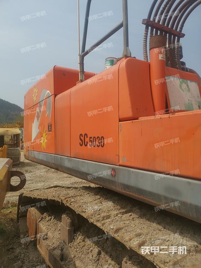 整機右后45°（整機外觀）