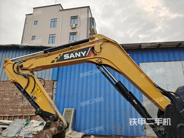 鏟斗45度(工作和回轉(zhuǎn)裝置) 鏟斗45度(工作和回轉(zhuǎn)裝置)