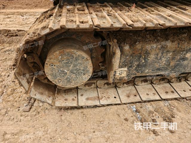 右驅(qū)動(dòng)輪(行走機(jī)構(gòu)) 右驅(qū)動(dòng)輪(行走機(jī)構(gòu))