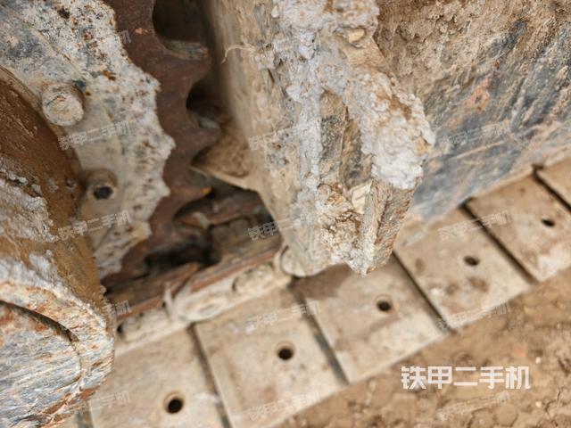 左側(cè)行走馬達(dá)蓋板（行走機(jī)構(gòu)）