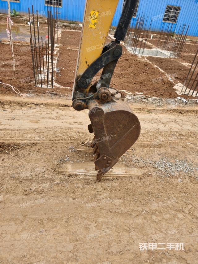 鏟斗45度（工作和回轉(zhuǎn)裝置）