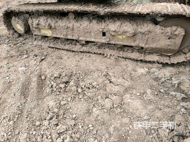 左側(cè)履帶整體?（行走機(jī)構(gòu)）