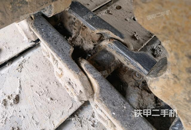 左托鏈輪和鏈筋（行走機(jī)構(gòu)）