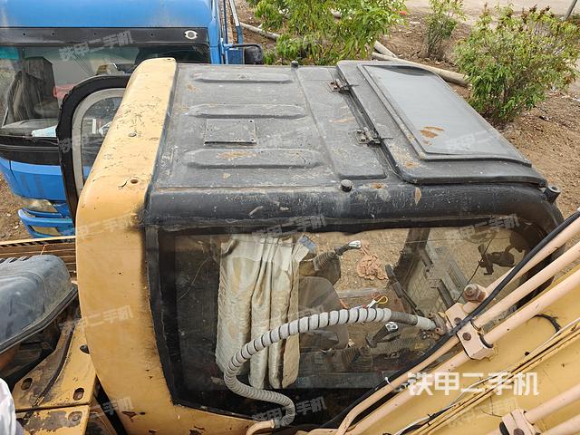 駕駛室頂部（整機(jī)外觀）