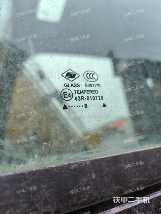 后窗玻璃角標(biāo)（駕駛室部分）