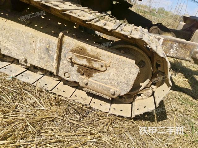 右側(cè)履帶整體?（行走機(jī)構(gòu)）