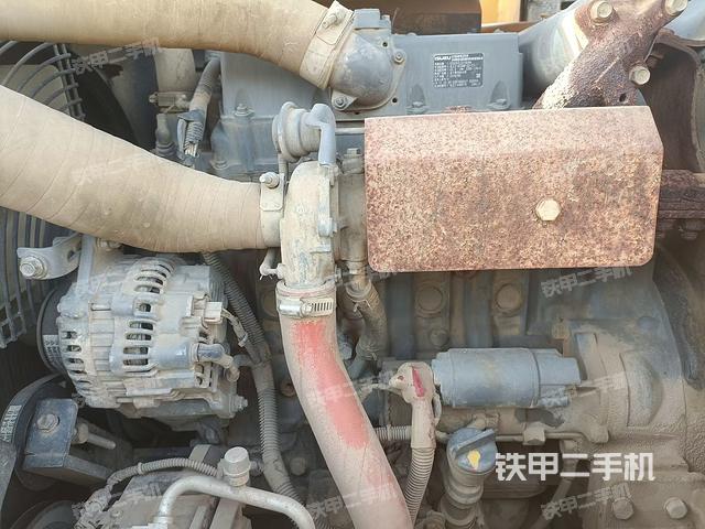 發(fā)動(dòng)機(jī)整體俯視(整機(jī)外觀) 發(fā)動(dòng)機(jī)整體俯視(整機(jī)外觀)