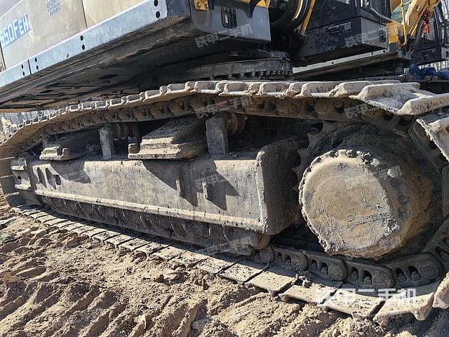 单侧履带整体（整机外观）