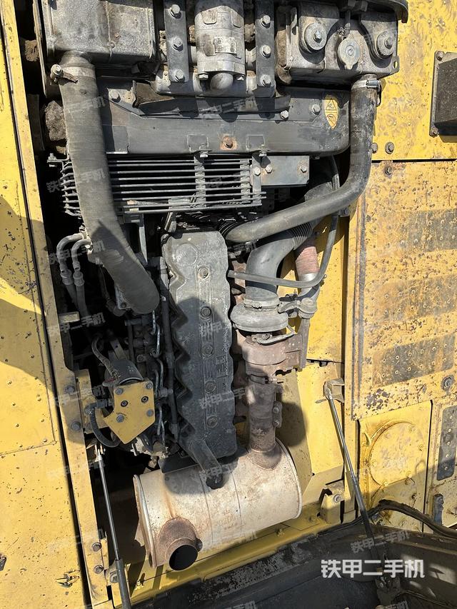 發(fā)動(dòng)機(jī)整體俯視（整機(jī)外觀）