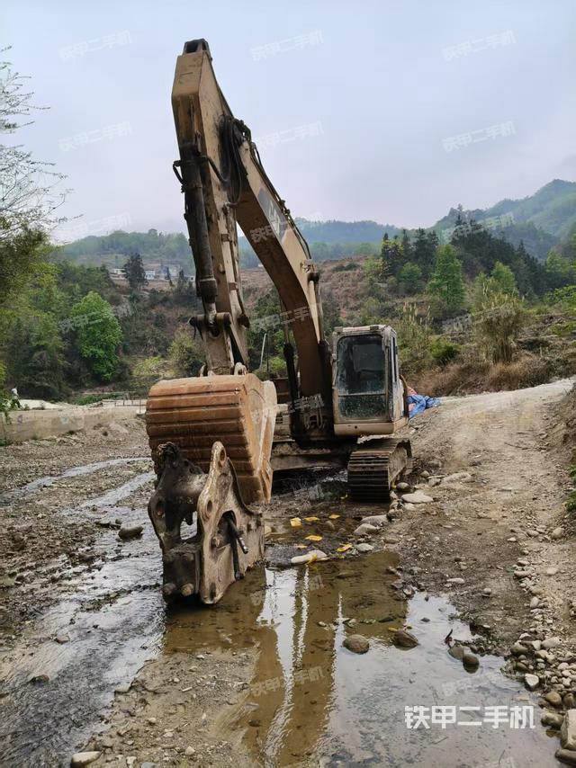 整机右后45°（整机外观）