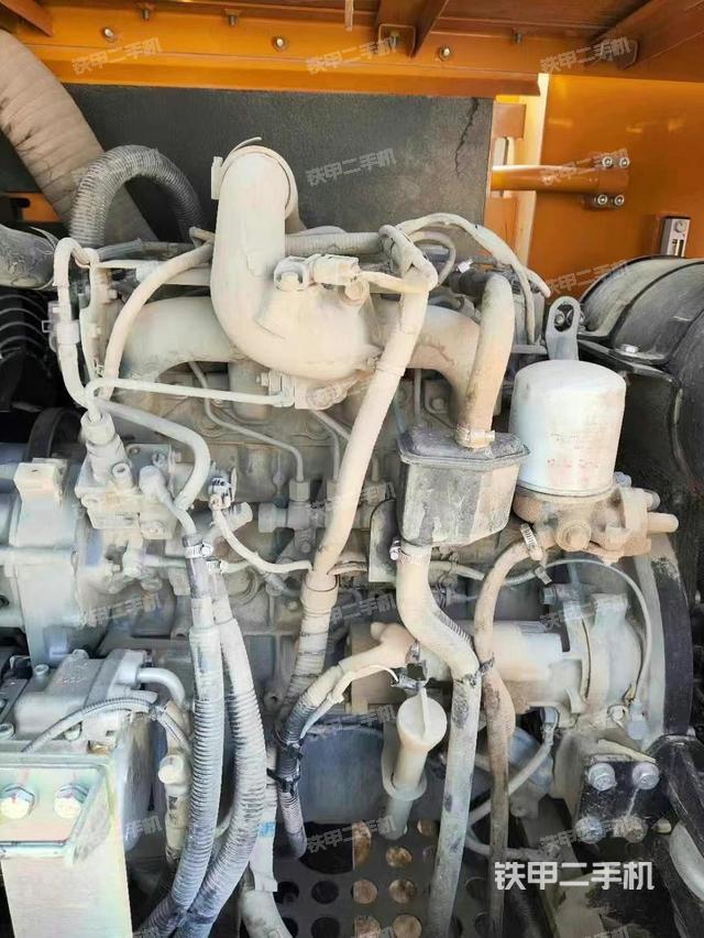 發(fā)動(dòng)機(jī)整體俯視（整機(jī)外觀）