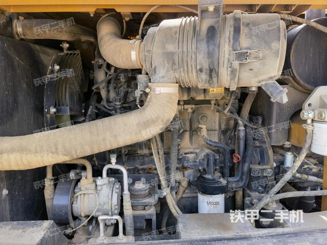 發(fā)動機(jī)室（上車部件）