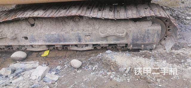 单侧履带整体（整机外观）