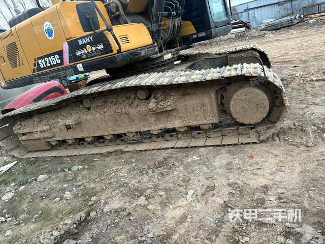 單側(cè)履帶整體（整機(jī)外觀）