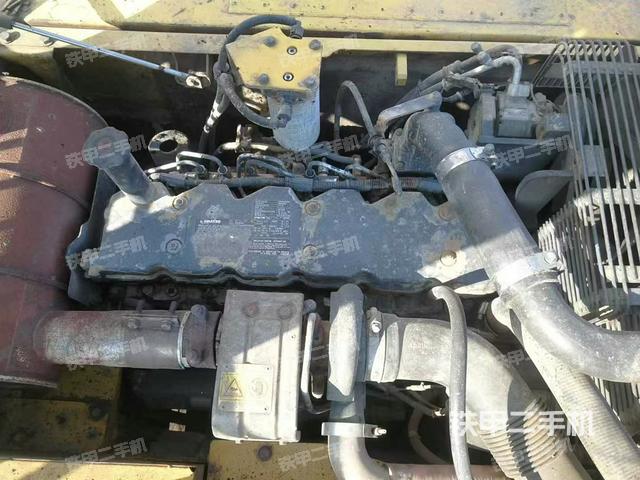 发动机整体俯视（整机外观）