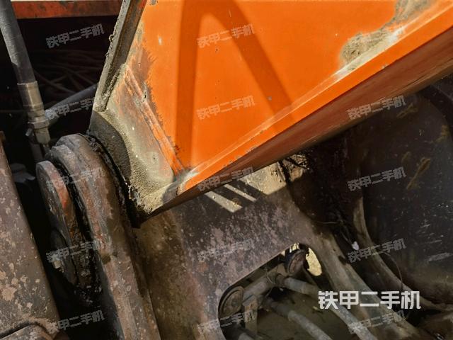 大臂根部?斜視（工作和回轉(zhuǎn)裝置）