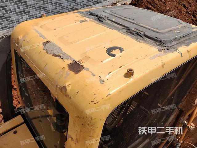 駕駛室頂部（整機(jī)外觀）