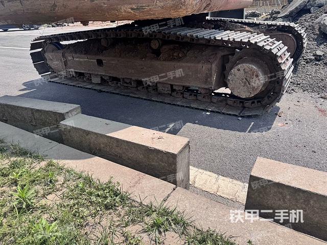 左托鏈輪和鏈筋(行走機(jī)構(gòu)) 左托鏈輪和鏈筋(行走機(jī)構(gòu))