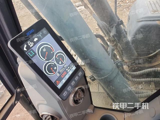 小時(shí)表(駕駛室部分) 小時(shí)表(駕駛室部分)