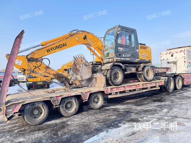 整机右后45°（整机外观）