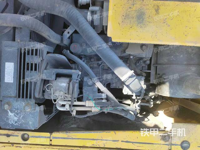 發(fā)動機(jī)整體俯視（整機(jī)外觀）