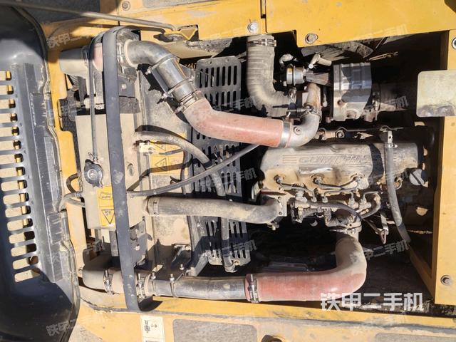 發(fā)動機整體俯視（整機外觀）