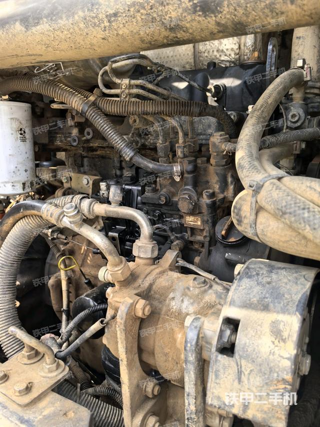 發(fā)動機(jī)整體俯視（整機(jī)外觀）