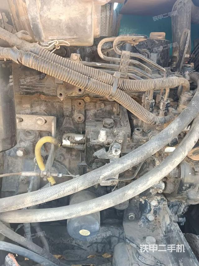 發(fā)動機(jī)整體俯視（整機(jī)外觀）