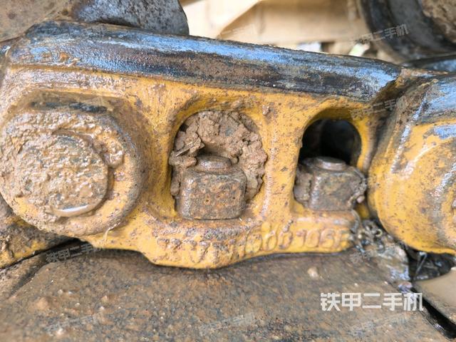 右側(cè)履帶整體（行走機構(gòu)）