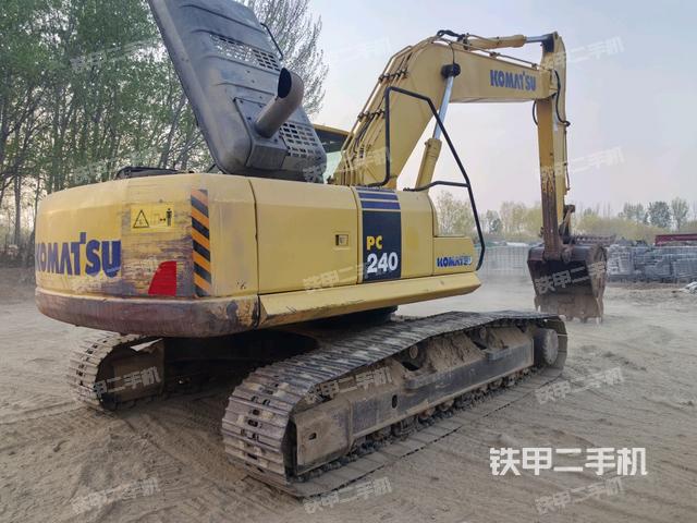整機(jī)右后45°(整機(jī)外觀) 整機(jī)右后45°(整機(jī)外觀)