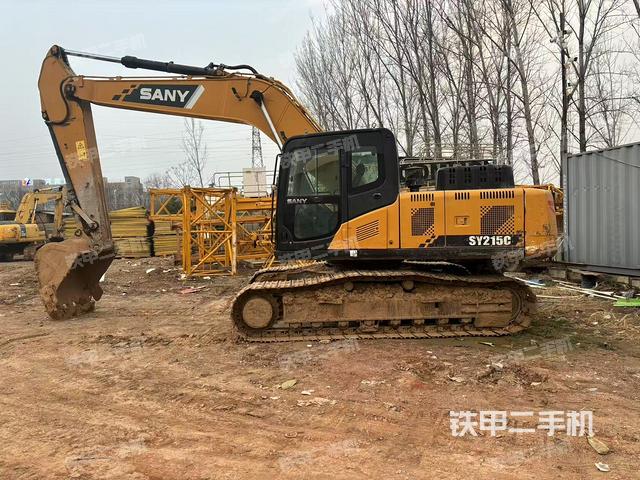 駕駛室整體（整機(jī)外觀）