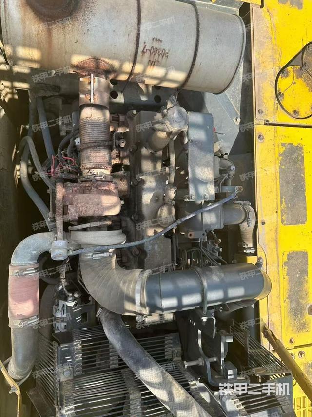 發(fā)動機(jī)整體俯視（整機(jī)外觀）