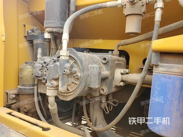 液壓泵室(大件艙室) 液壓泵室(大件艙室)