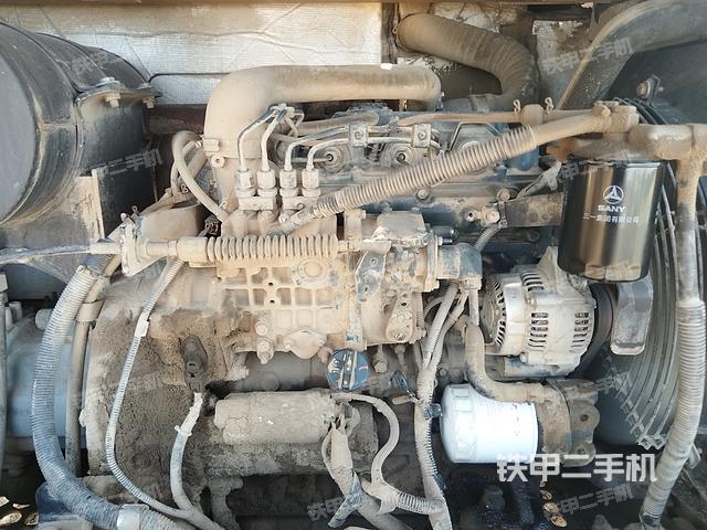 發(fā)動(dòng)機(jī)整體俯視（整機(jī)外觀）